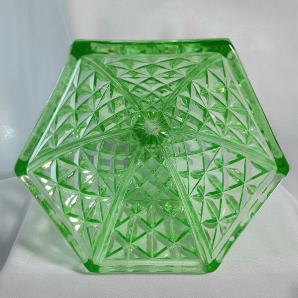 hexagon depression glass green vase dg2866