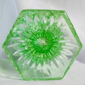 hexagon depression glass green vase dg2866(4)