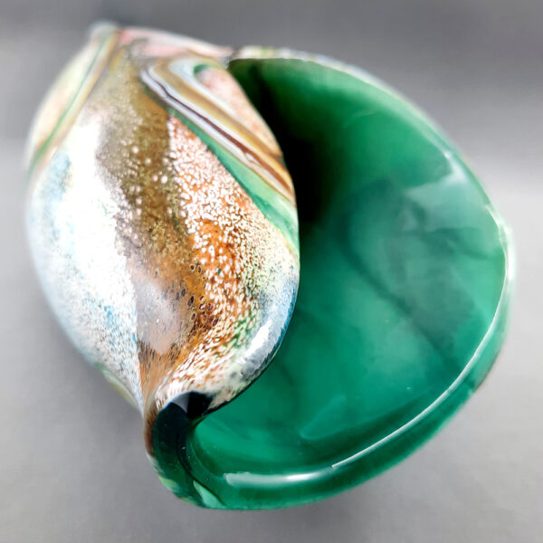 stunning art glass conch shell ag227(1)