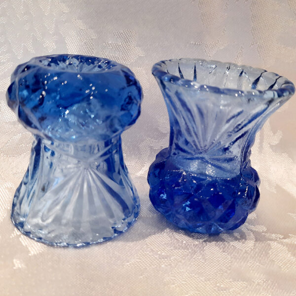 AG2805 - Blue Thistle Vase (2)