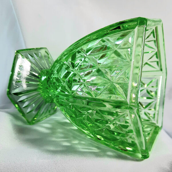 hexagon depression green vase