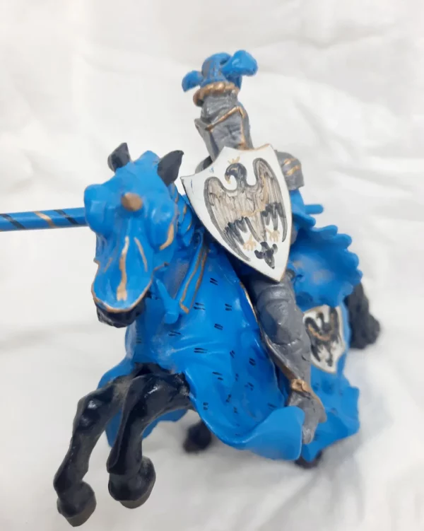 papo medieval knight on horse