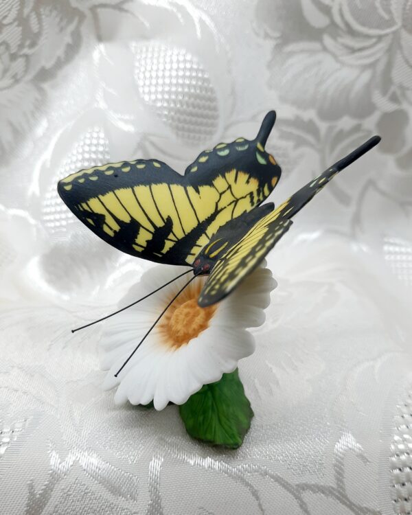franklin mint tiger swallowtail and daisy flower butterfly