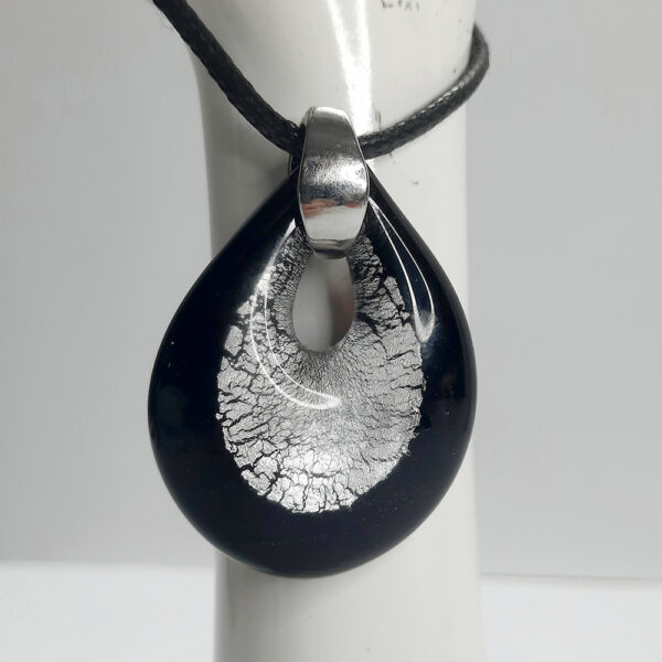 murano tear drop pendant choker