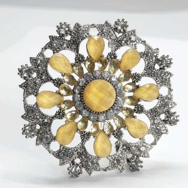 filagree rhinestone lemon coloured gem brooch