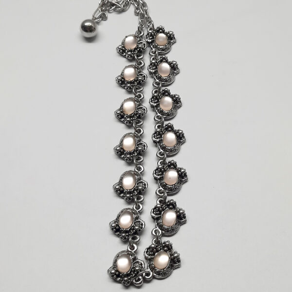 silver tone moonstone necklace