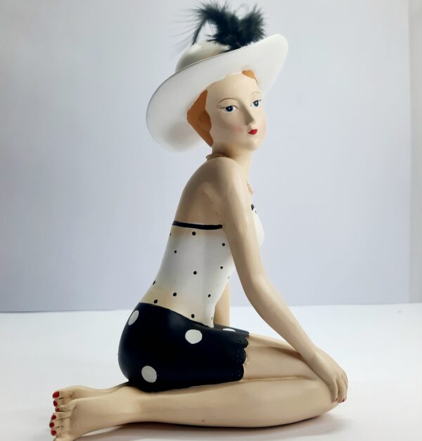 retro art deco 1920s risqué figurine