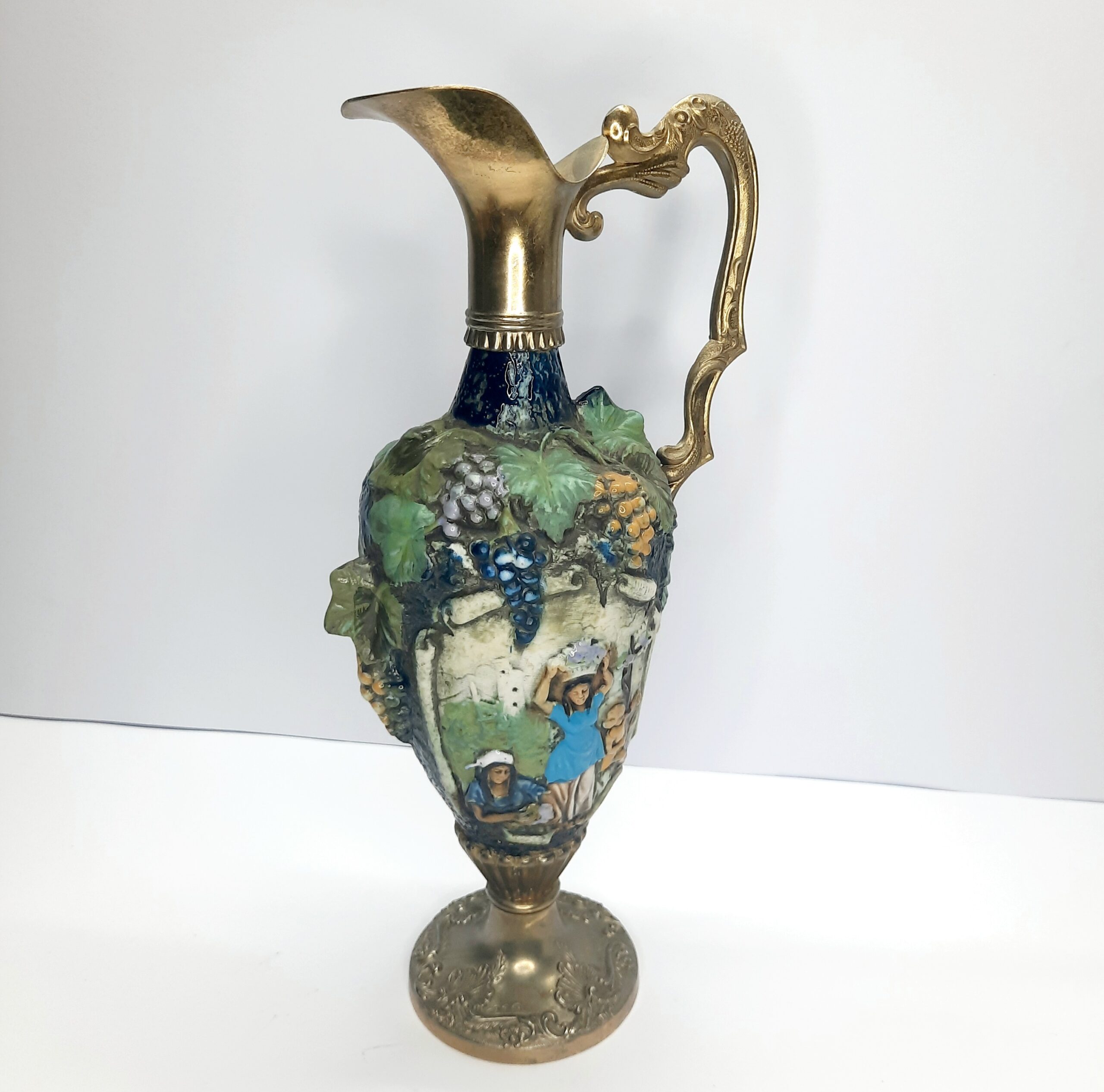 italian riprod wine decanter