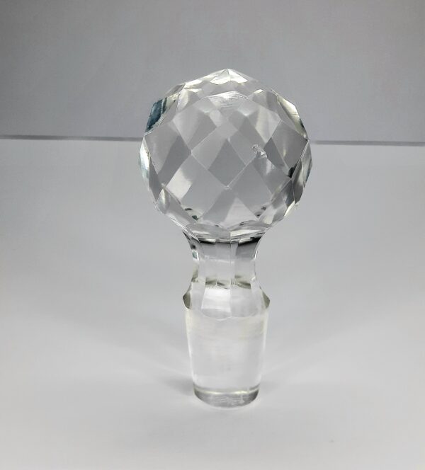old decanter crystal stopper