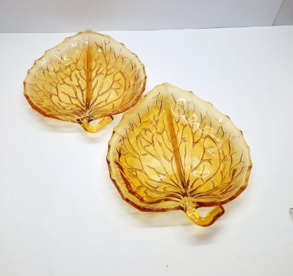 english bagley amber divided leaf plate