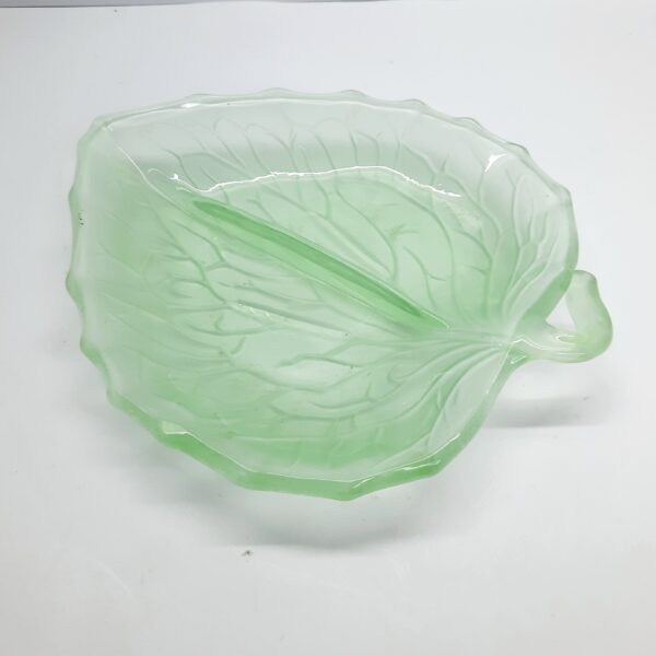 english bagley green frosted divided leaf plate