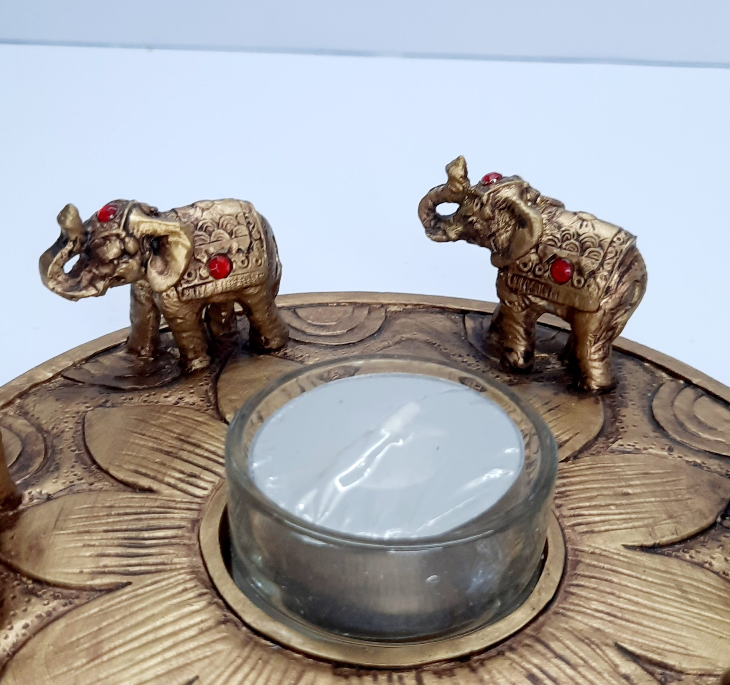 Resin Six Elephant Tealight Candle Holder