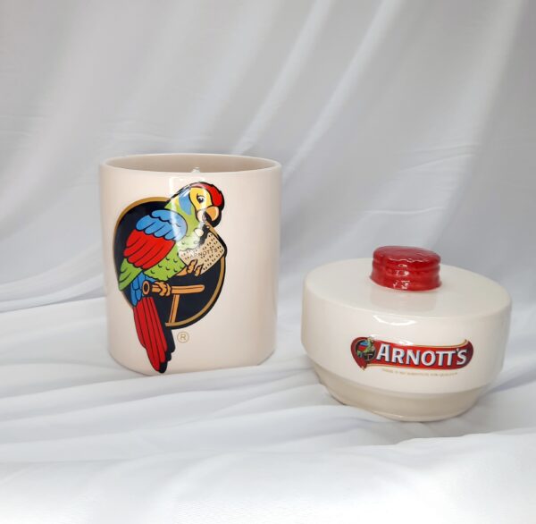 arnott's biscuit barrell