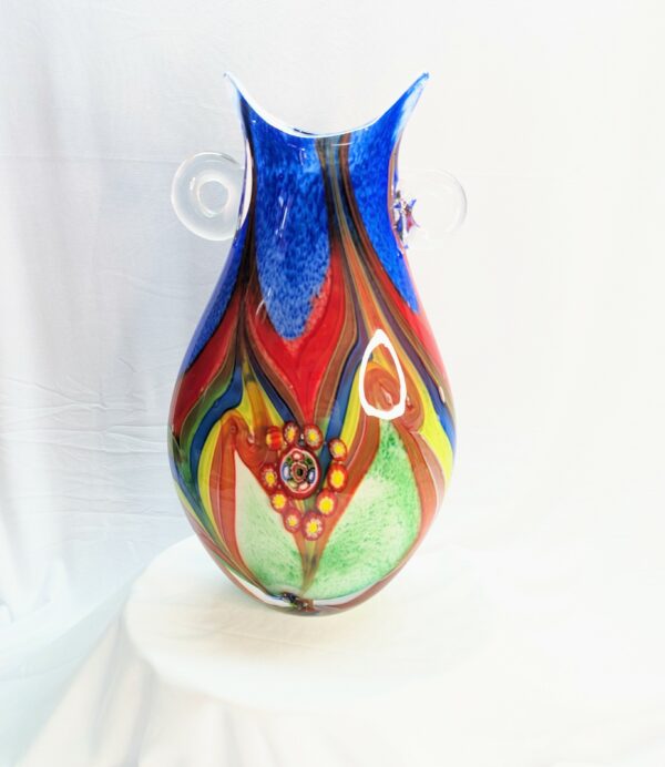 magnificent murano art glass vase