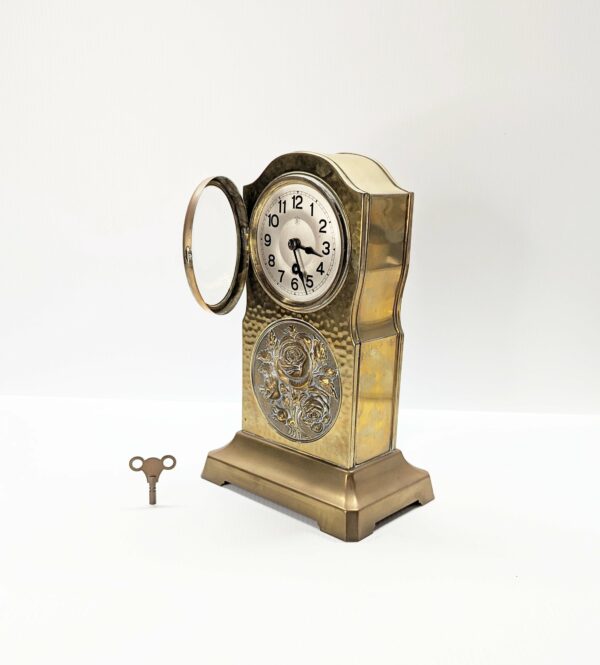 junge's dutch copper clock