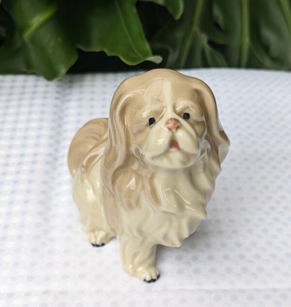 vintage english pekingese dog statue