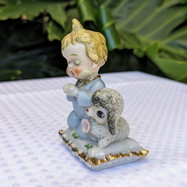 vintage praying children figurine