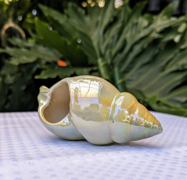 vintage lustre ware conch shell ashtray